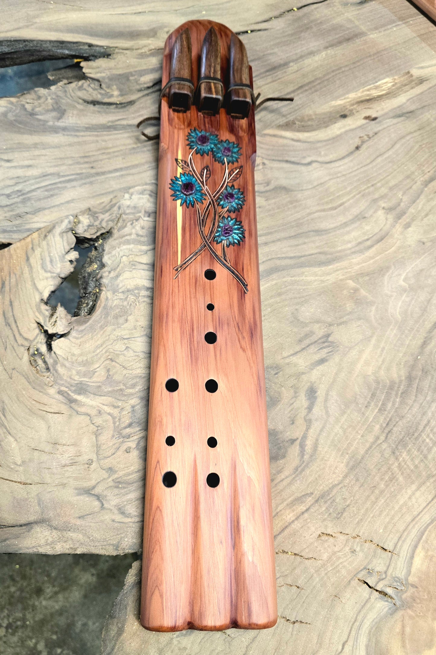 Red cedar aeolian triple drone