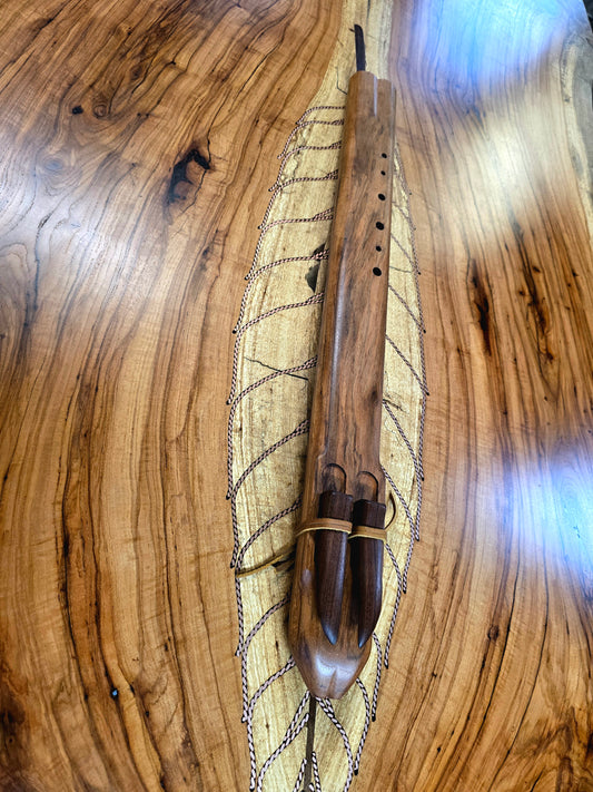 Low C Aeolian drone in pecan