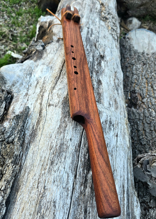 1/4 below drone in Misquite Hujaz scale key of E/B 432Hz