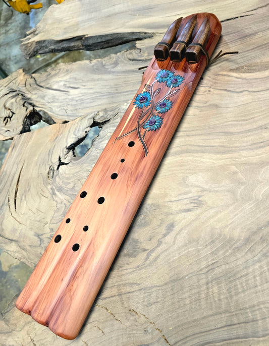Red cedar aeolian triple drone