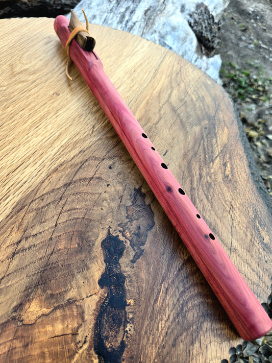 Red cedar key of F aeolian 440hz