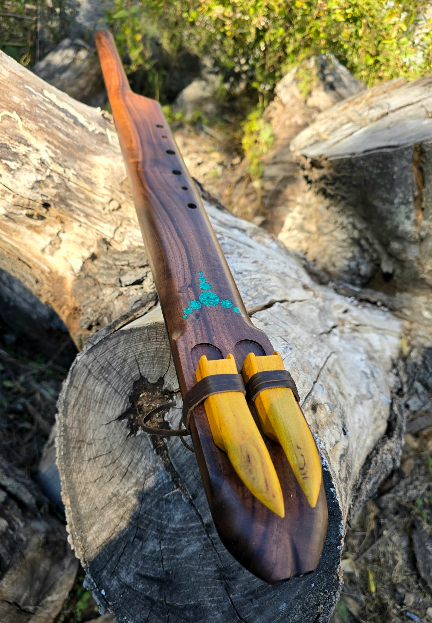 Black walnut fifth below aolen scale drone E/A 432HZ